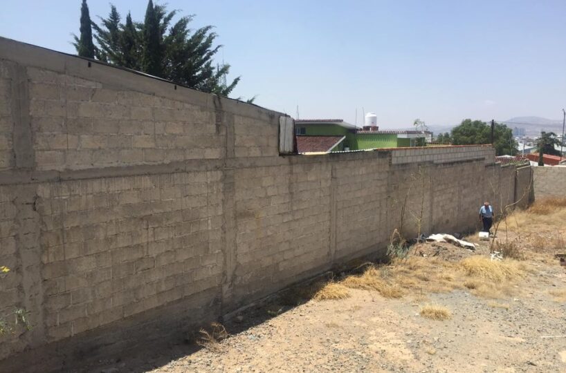 2 terrenos en la colonia Adolfo López Mateos, Lotes y terrenos en Pachuca