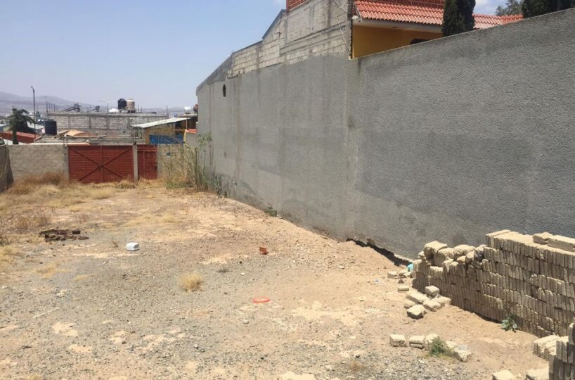 2 terrenos en la colonia Adolfo López Mateos, Lotes y terrenos en Pachuca