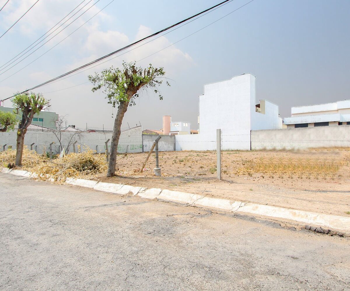 Terreno en venta Valle de San Javier Pachuca