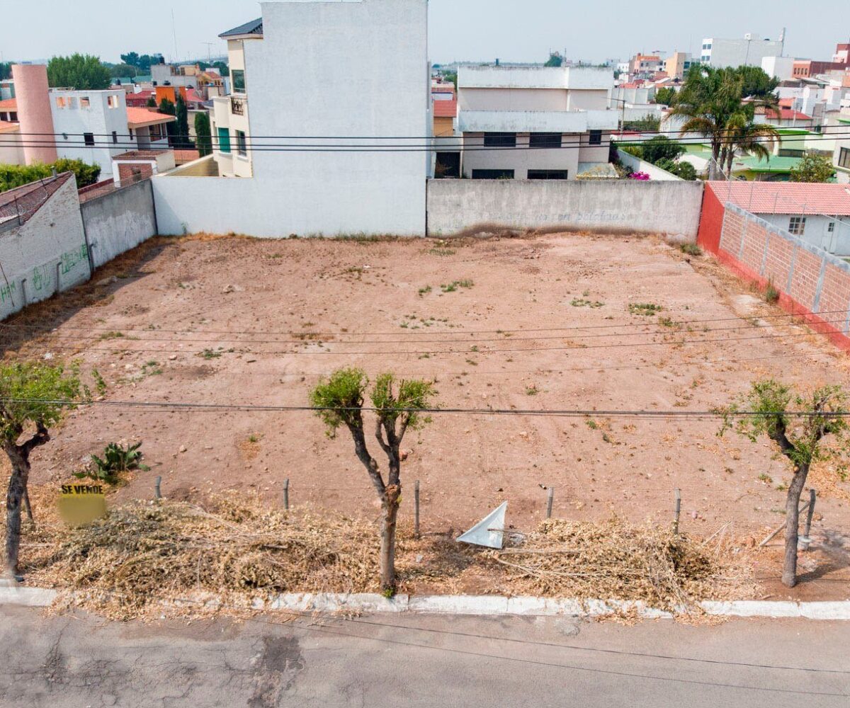 Terreno en venta Valle de San Javier Pachuca