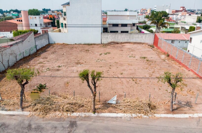 Terreno en venta Valle de San Javier Pachuca